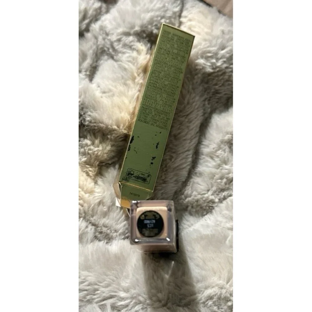 YSL All Hours Concealer LC5